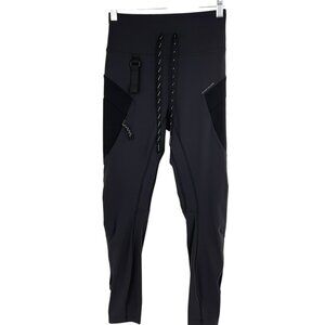 Lululemon Cargo Super High Rise Hiking Tight 25" Black Size 6 Hike Outdoor